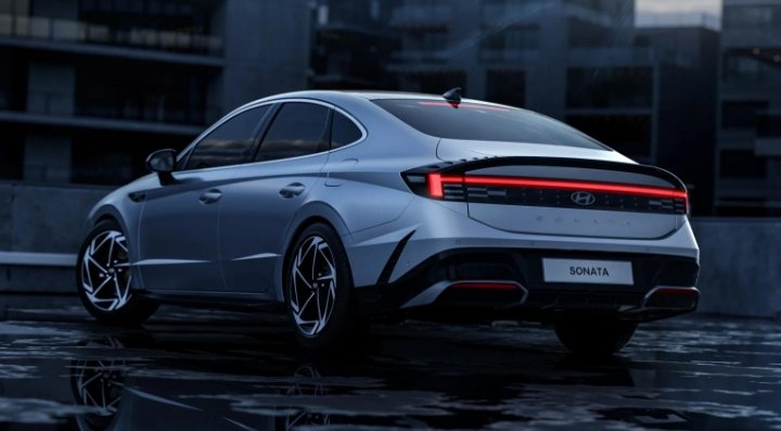 Hyundai Sonata 2026 Full Review: Price in Pakistan, Specs, Design & Performance