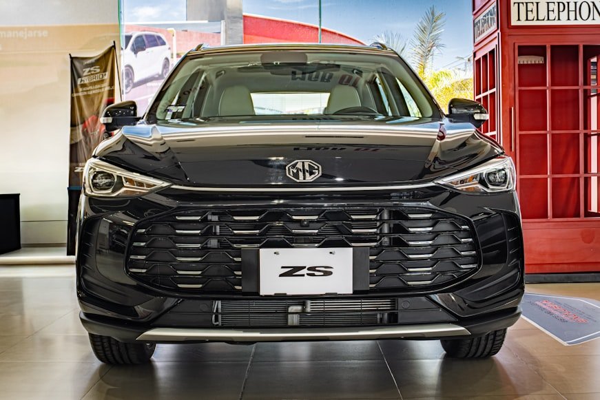 MG ZS Price in Pakistan 2026, Specs, Features & Review